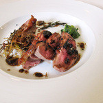 チェネッタ バルバ - 4.フランス産鴨胸肉の低温調理　黒ニンニクと西京味噌ソース(8月お昼コース)