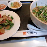 神田 雲林 - 週替り麺・付合せ２品･サラダ