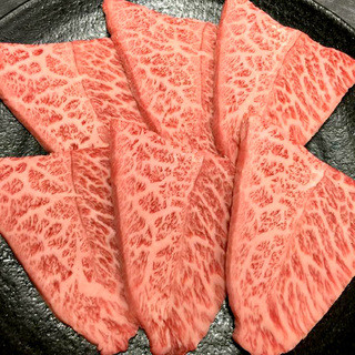 上クラスの黒毛和牛をお手頃価格で提供。