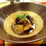 日本料理 鯛 - あわびの味噌煮