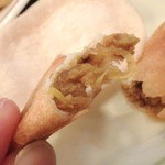 中国料理 龍王 - 中身は、カレーですね。