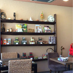 オスアシリ アーユルヴェーダ ダイニング サロン - …ダイニングに到着！