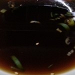 信濃屋 - うどん汁　漆黒だ！2015.8