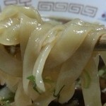 信濃屋 - 支那そば　麺リフト　2015.8