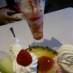 雪印パーラー 本店 - 