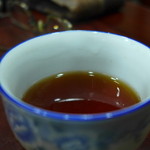 東泰茗茶 - 深い琥珀色