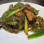 四川料理 星都 - ニガウリと葉ニンニクの回鍋肉