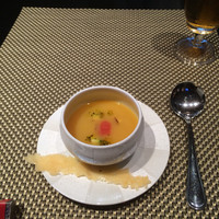 鉄板焼　銀明翠 銀座 - ラタトゥイユ風イエローパプリカのスープ