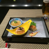 鉄板焼　銀明翠 銀座 - 前菜3種(左から)
                そうめんカボチャの出汁煮、冷たい豚の角煮、白身魚の湯葉巻き