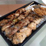 吾助 - 焼き鳥弁当…500円