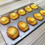 SUGALABO - 焼き立てマドレーヌ