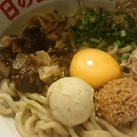 日の出らーめん - ガッツ麺DX  830円 (大盛無料)