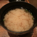 Tonkatsudongurinomori - しじみの味噌汁