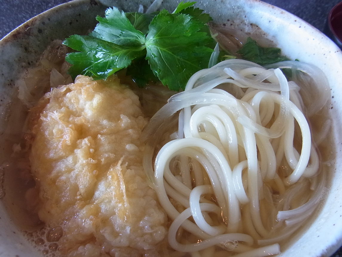『淡路ICからほど近く、窓からの景色もよいお店』by しろまるにこまる : お食事処　浜ちどり - 淡路市その他/中華料理 [食べログ]... 