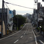 アリンコ モウ ダッシュ - 船見坂を上から見てみます