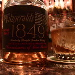 この日最初の一杯は「１８４９」だ。