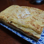 弥助鮨 - 家に持ち帰っても楽しめる玉子焼き