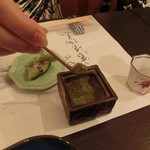 割烹蒲焼 横浜八十八 - 和歌山のミカン農家で作っている山椒、直接提携しているとの事。