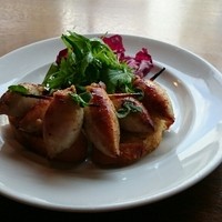 CICADA - カラマリのロースト再び。通常5粒のところ、2人なので6粒にしてもらいました。