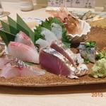 魚ひろ - 刺し盛り