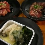 七輪焼肉 安安 - 上カルビ、ハラミ、牡蠣バター