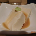 魚ひろ - ゴマ豆腐