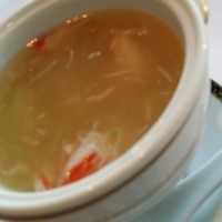 銀座アスター お茶の水賓館 - フカヒレ　ズワイ蟹　冬瓜のスープ（冬瓜蟹肉魚翅）