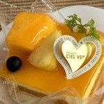 CIEL VERT - シャンテ（390円）　※マンゴー果肉が1つ後ろに落ちてました...