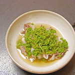 と村 - 青森県産月の輪熊のしゃぶしゃぶ、丹波の花山椒を散らして...