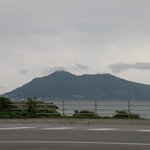 ハセガワストア - 駐車場から函館山と市街地が見えます