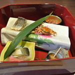 下田セントラルホテル - 前菜５種盛り合わせ開いて