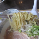 Ajishin - 醤油ラーメンの麺