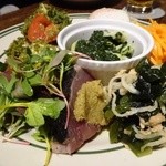 バロワーテラス - 鰹の炙り　切干大根わかめ