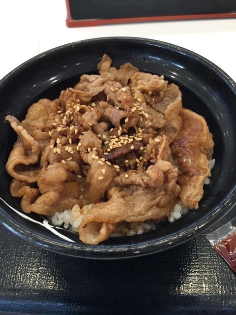 不味いわけではないが面白味に欠けます By ごはんは大盛りで 吉野家 名四四日市店 四日市 牛丼 食べログ