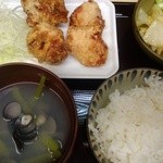 からっ鳥とさとう農園の台所 - 