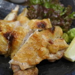 牧野 - 鳥カリカリ焼き。うまい！