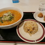 Kao zuki cchin - タンタン麺・半チャーハンセット