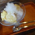 パン工房 のら - ベトナム風かき氷