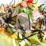 町家カフェ 太郎茶屋鎌倉 - 町家カフェ 太郎茶屋鎌倉 ヘルシーサラダうどんあっぷ。ゴマだれたっぷりです♪ fromグリーンロール