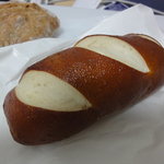 パンの店　ポルカ - プレッツェル風のパン