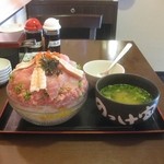 Nokkeya - 「ギガ丼(2000円)」