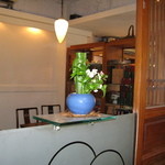 徳也茶喫館 - 古くとも楚々とした店内。