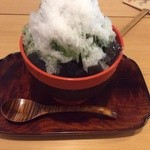 萬御菓子誂處 樫舎 - かき氷 ( 蕨餅入り)