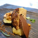 レミニセンス - ナスにこだわった、フォアグラのソテー、カカオ添え