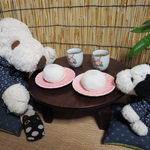 たねや - ではお茶を入れて早速いただきま～す！
      