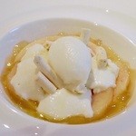 レフェルヴェソンス - 山羊乳ブランマンジュと自家製山羊乳ヨーグルトのソルベ