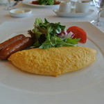 ヴェル・ボワ - ２０１５年夏　オムレツ　自家製ソーセージ添え