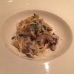 カンブーザ - サマーポルチーニのタリアテッレ