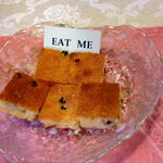 ガーデン･カフェ･レストラン 癒しの森のAlice - これを食べてアリスは元の大きさに戻る