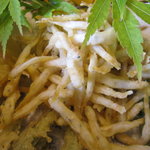 飴源 - 白魚の天ぷら！凄く美味しい！絶品！